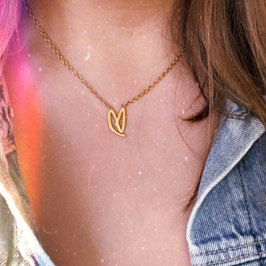 SIGNATURE HEART NECKLACE