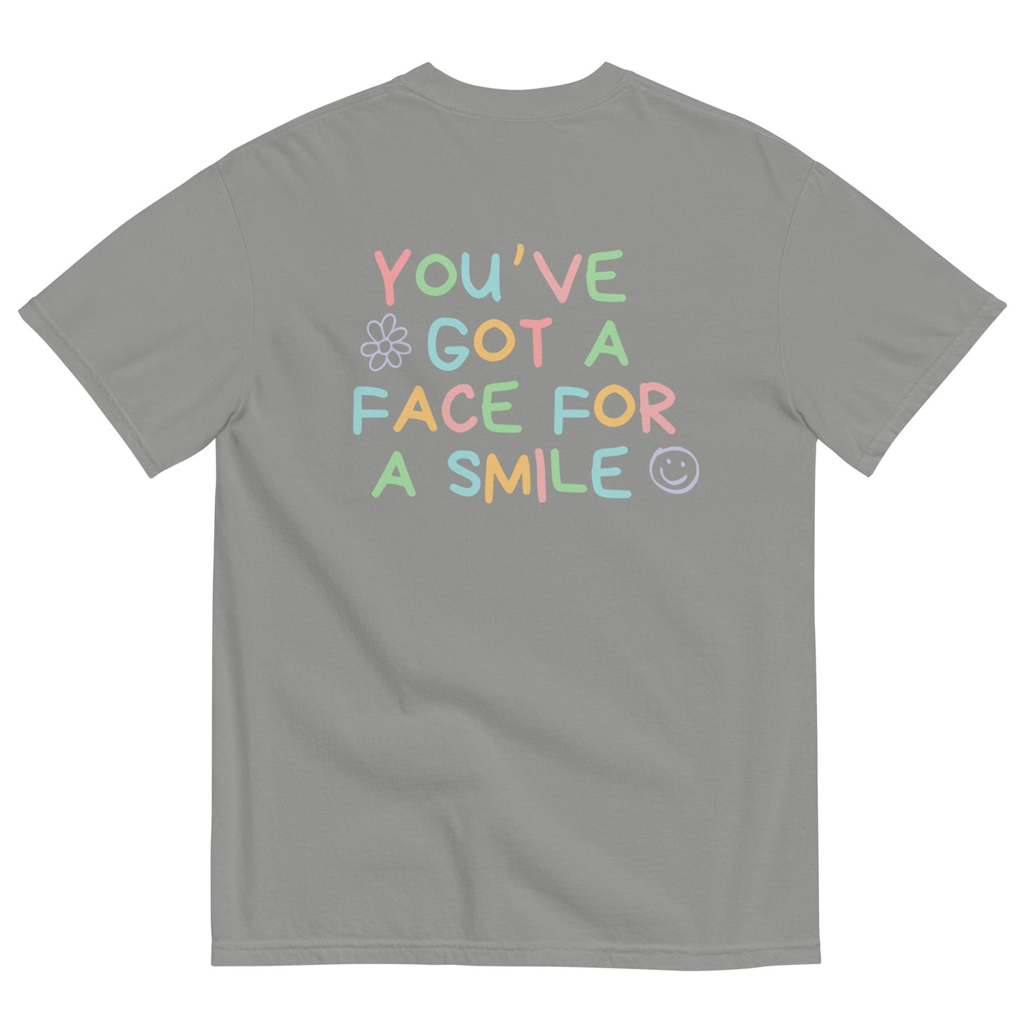 FACE FOR A SMILEE TEE