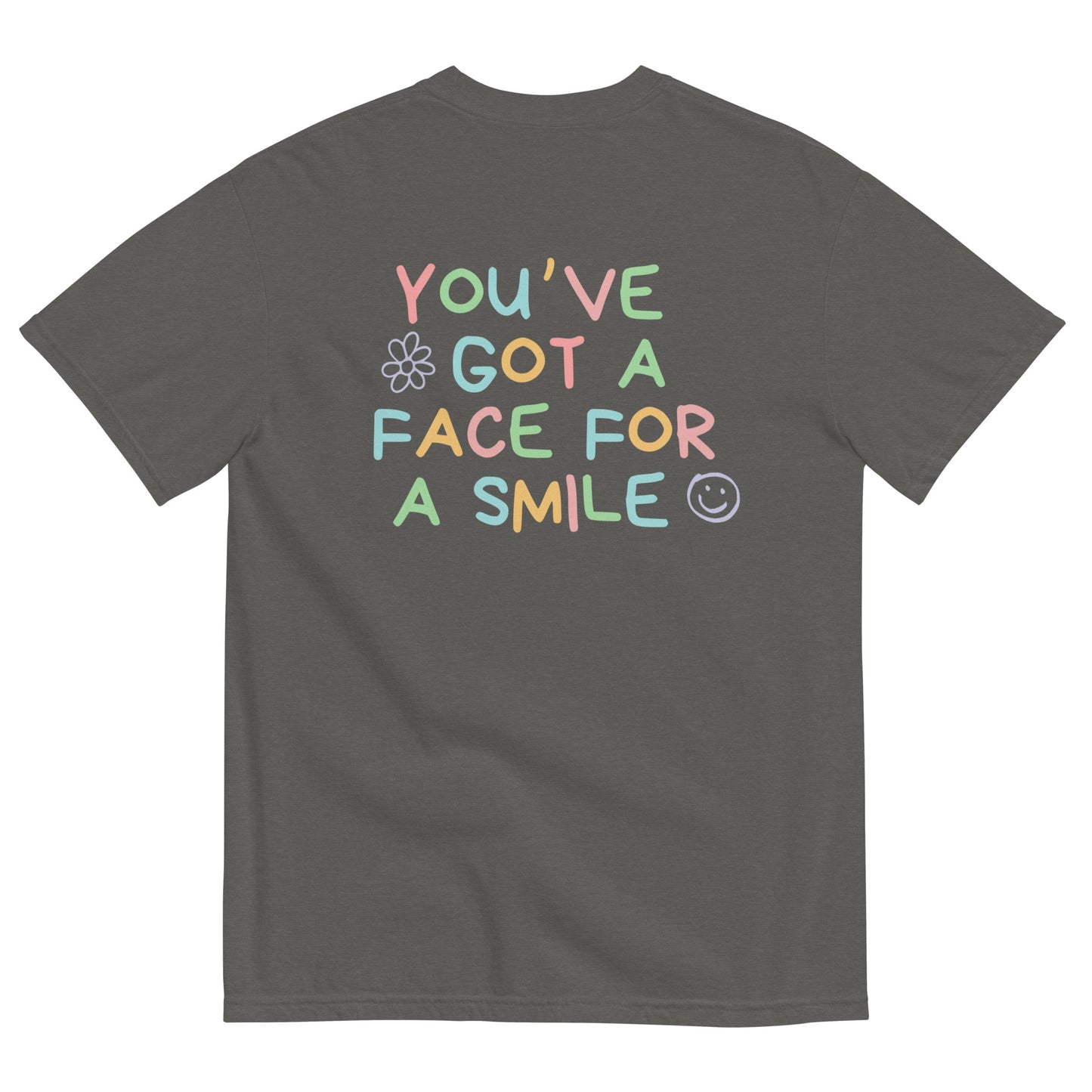 FACE FOR A SMILEE TEE